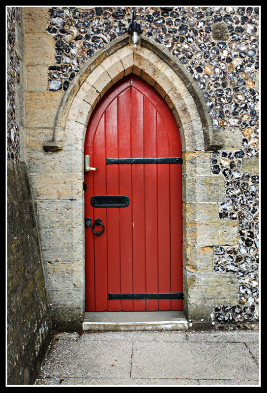 Side Entrance
Small door leading to Arundel Castle 
Keywords: door Arundel Castle 