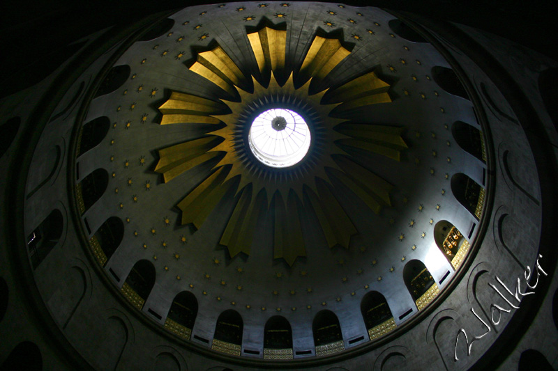 Dome of Church of the Holy Sepulchre
The high dome in Church of the Holy Sepulchre
Keywords: Church Holy Sepulchre Dome