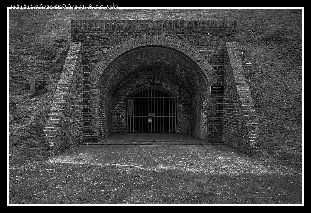 Tunnel
Dover Castle Tunnel
