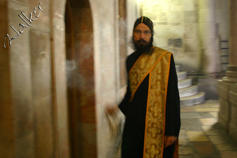 Holy Man
A holy man blesses rooms at the Church of the Sepulchre
Keywords: Church Holy Sepulchre Holy Man