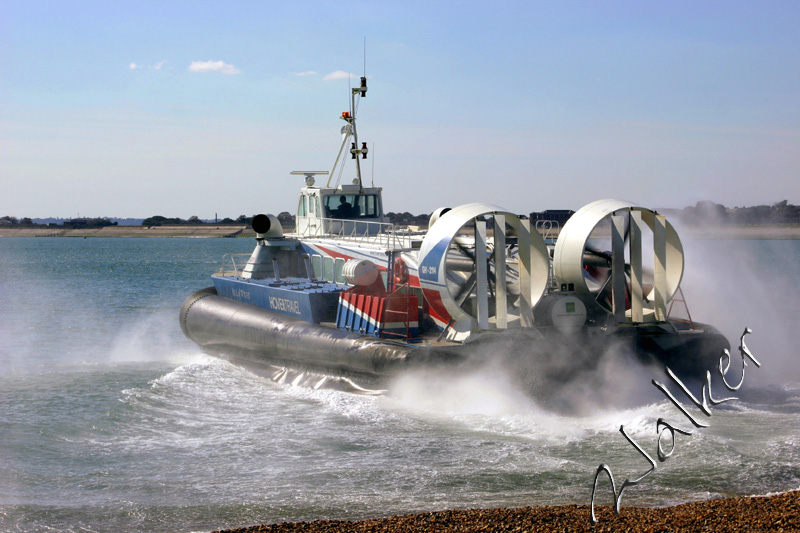 Southsea Hovercraft
Departing Southsea Hovercraft Hits the Water.
