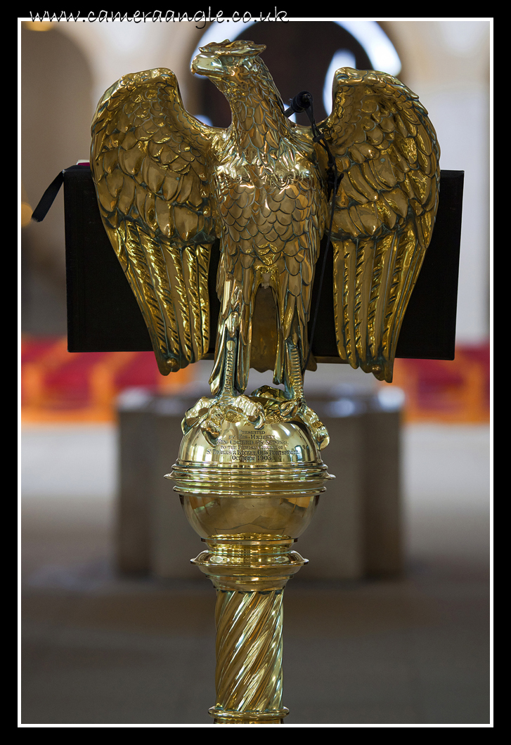 Golden Eagle
Golden Eagle Pulpit in Portsmouth Cathedral
Keywords: Golden Eagle Portsmouth Cathedral Pulpit