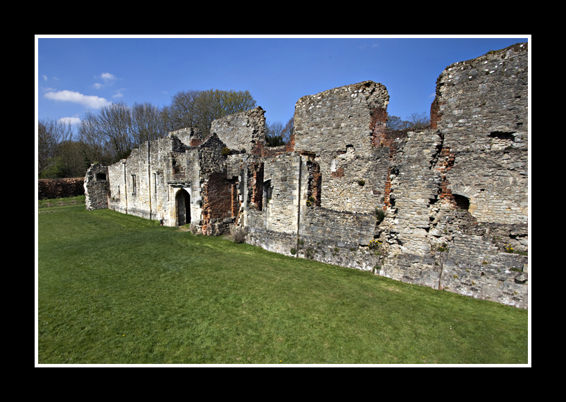 Netley Abbey
Netley Abbey, taken with camera on a 5 Meter Pole
Keywords: Netley Abbey Pole