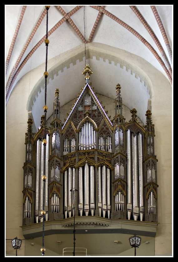 Church Organ
Church Organ
Keywords: Church Organ