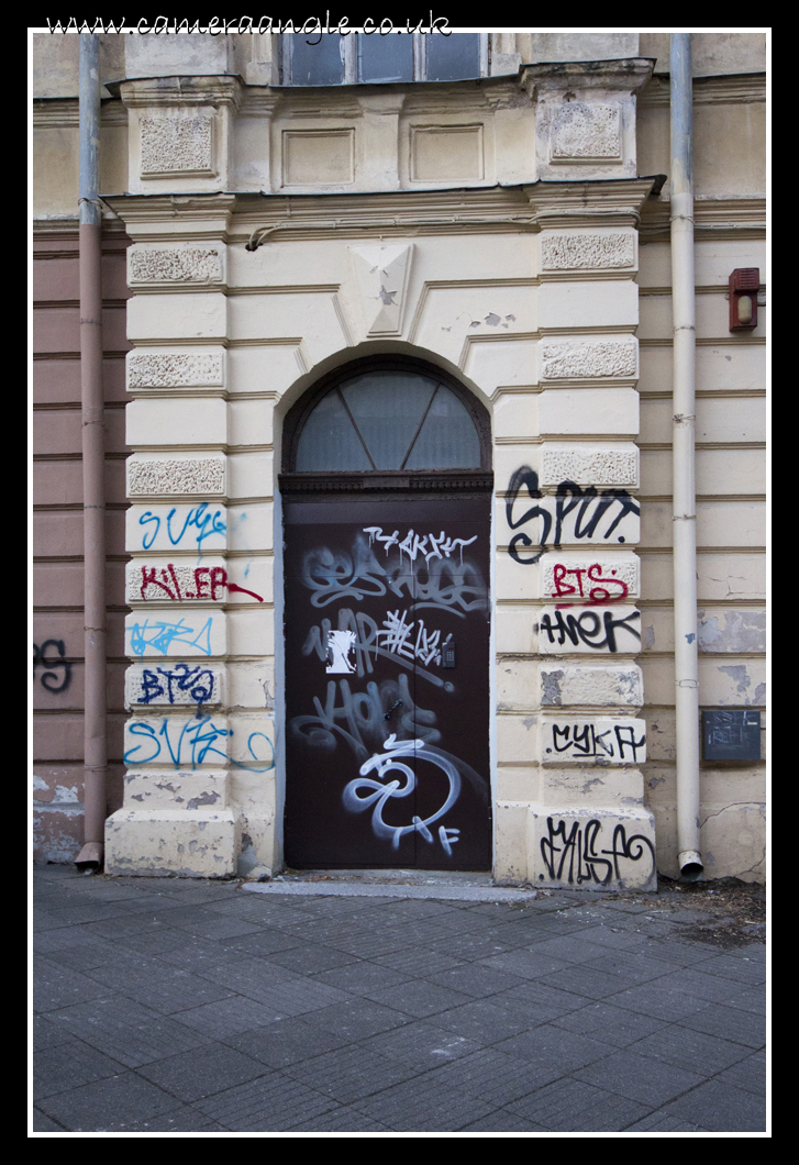 Graffiti
Keywords: Graffiti Vilnius Lithuania