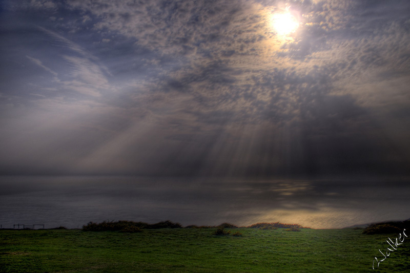 Cloudburst
The sun creeping through the cloud cover over Blackgang Isle of Wight
Keywords: sun cloud cover Isle of Wight