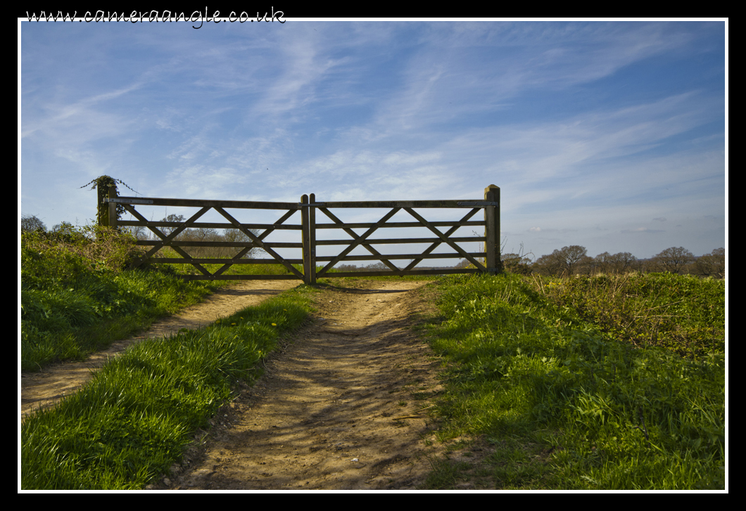 Field Gate
But where is the fence?
Keywords: gate