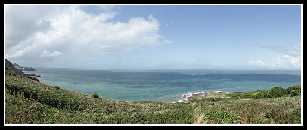 Ilfracombe Sea Panorama
The sea at Ilfracombe, wales is in the distance
Keywords: Sea Ilfracombe panorama