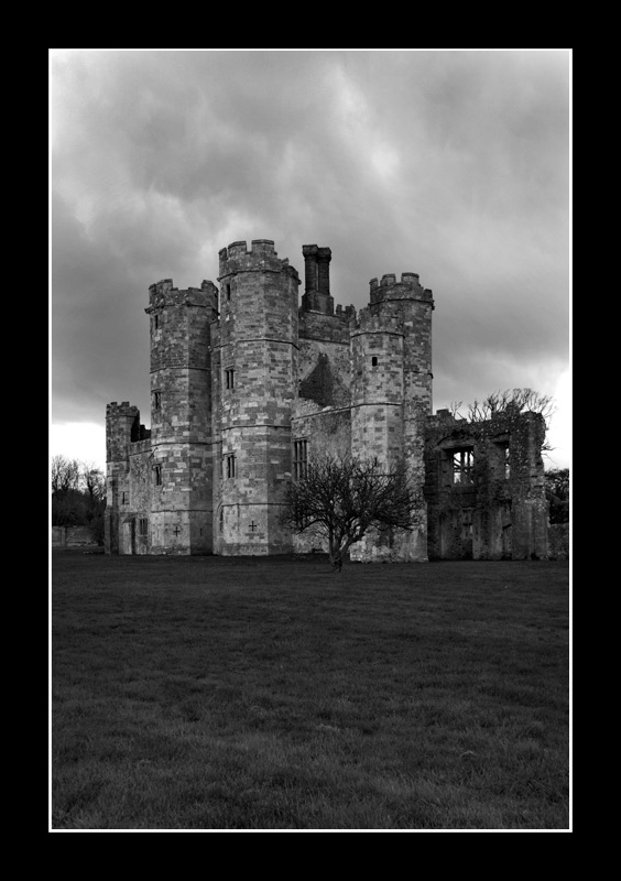 Tichfield Abbey
Tichfield Abbey
Keywords: Tichfield Abbey