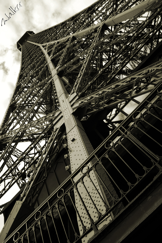 Eiffel Tower - Paris
Eiffel Tower - Paris
Keywords: Eiffel Tower Paris