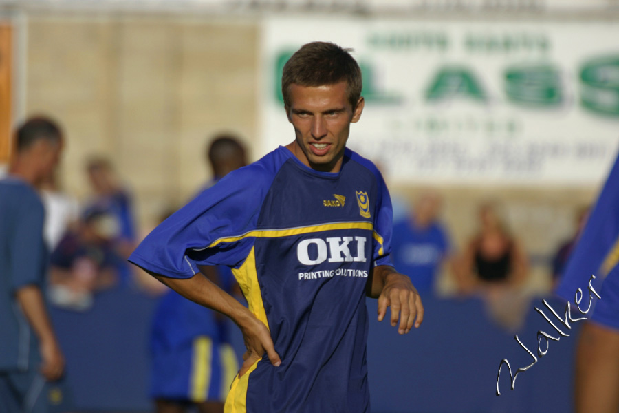Gary O'Neil
Gary O'Neil looks relaxed for the friendly against Havant and Waterlooville.
Keywords: Gary O'Neil Portsmouth FC Football