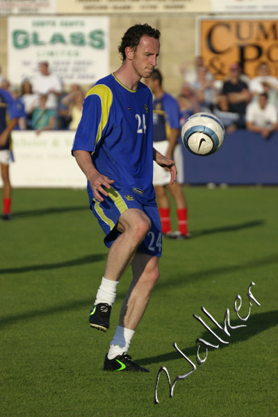 Portsmouth Player
A Portsmouth Player warms up against Havant and Waterlooville
Keywords: Portsmouth Player Portsmouth FC football