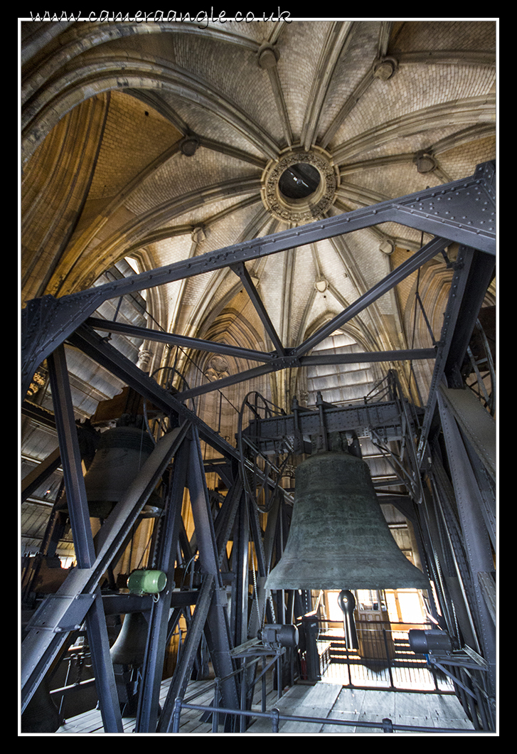 Koln Cathedral Bells
Keywords: Koln Cathedral Bells