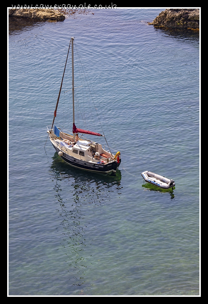 Blue Lagoon
Keywords: Yacht Jurassic Coast Durdle Door