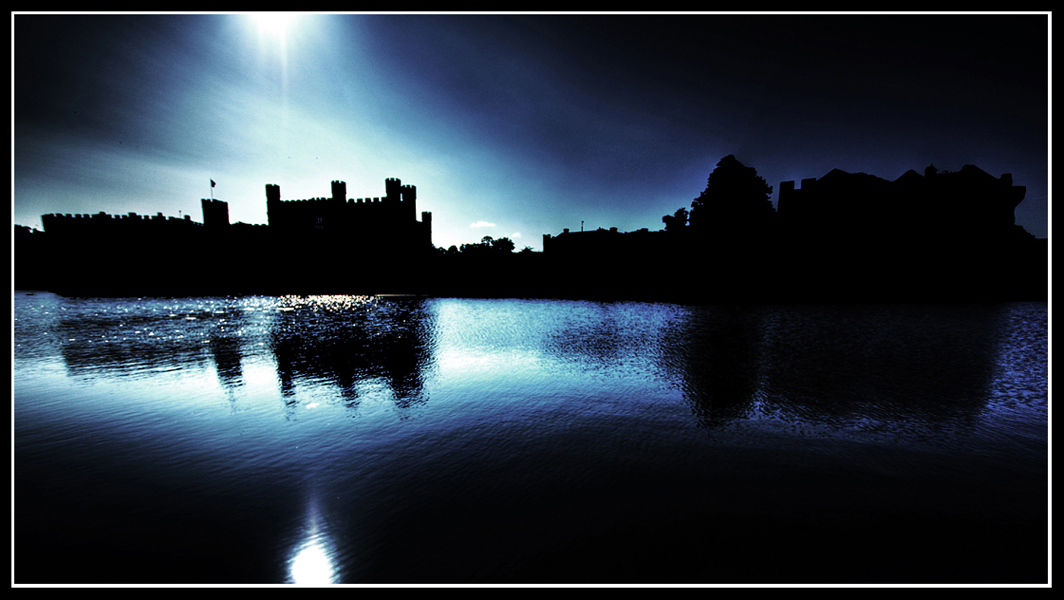 Leeds Castle
Leeds Castle Silhouette
Keywords: Leeds Castle Silhouette