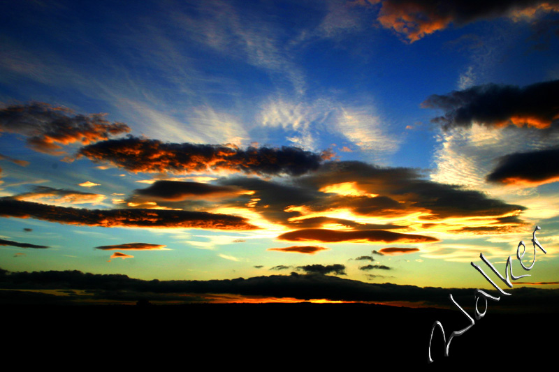 Sunset over Gateshead
Sunset over Gateshead
Keywords: Sunset Gateshead