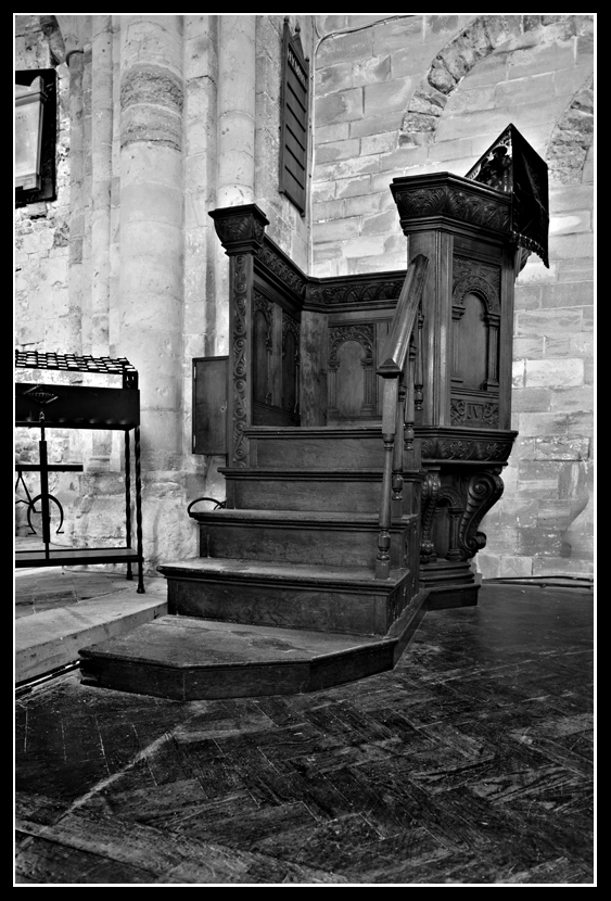 Church Pulpit
Church Pulpit
Keywords: Church Pulpit