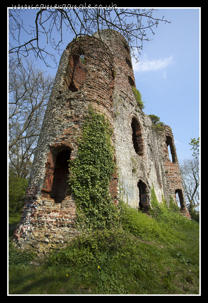 Racton Folly
Keywords: Racton Folly