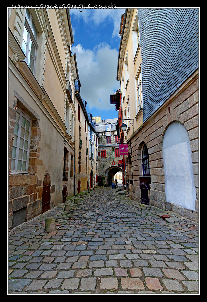 Rennes Cobbled Street
Keywords: Rennes Cobbled Street