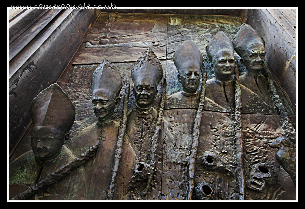 Welcome
Six heads welcome you to this church in Ljubljana, Slovenia.
Keywords: Six heads church Ljubljana Slovenia.