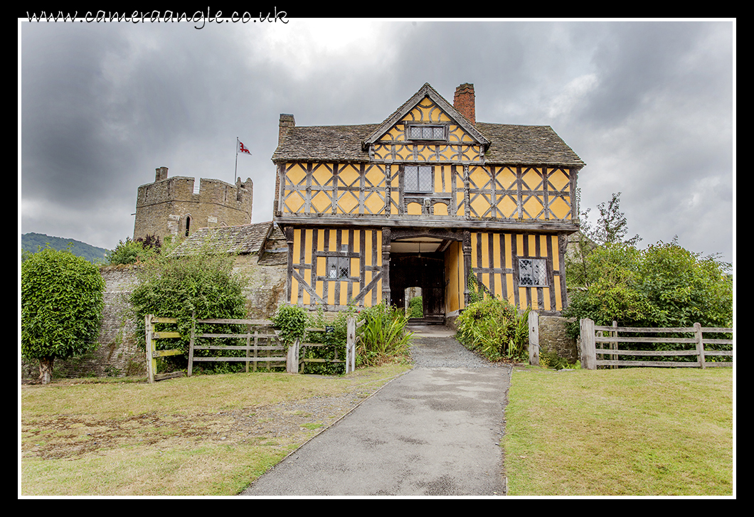 Stokesay Castle Entrance
Keywords: Stokesay Castle Entrance