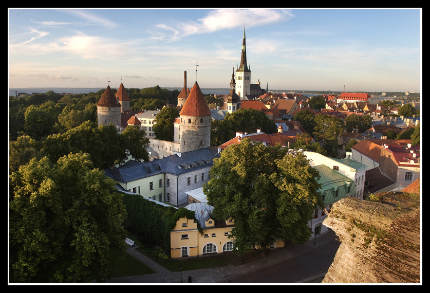 Tallinn old city
Tallinn old city
Keywords: Tallinn old city