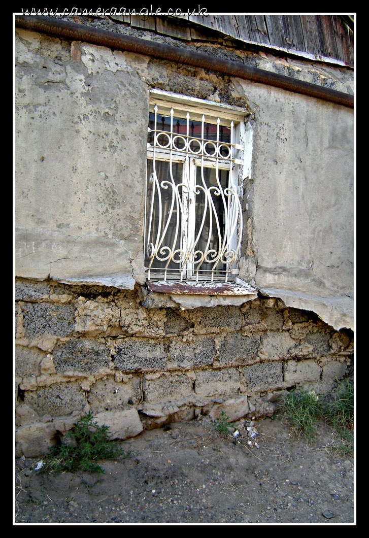 D.I.Y
Who lives in this house?
Keywords: Tbilisi Georgia Window
