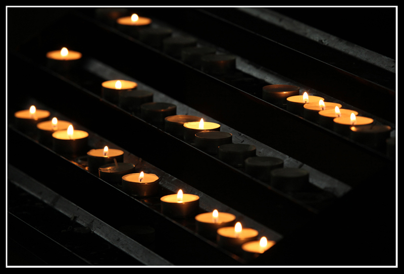 Tea Lights
Tea Lights in Arundel Cathedral
Keywords: Tea Lights Arundel Cathedral