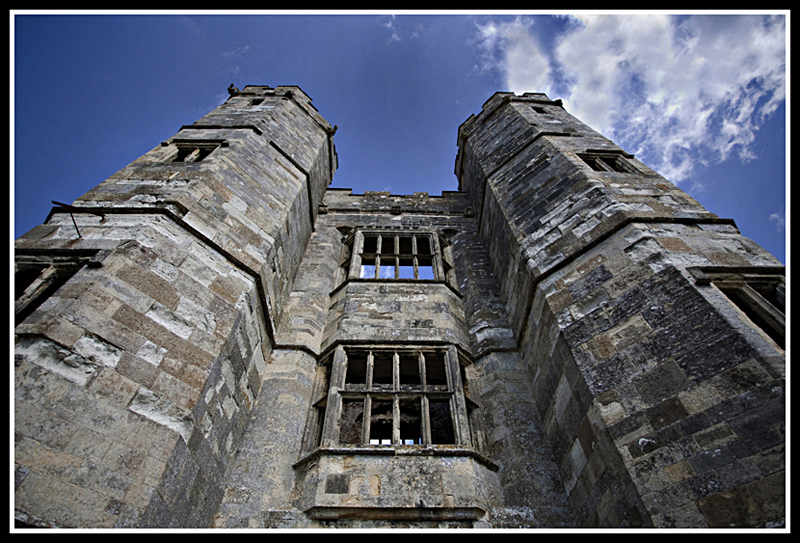 Titchfield Abbey
Titchfield Abbey main entrance
Keywords: Titchfield Abbey