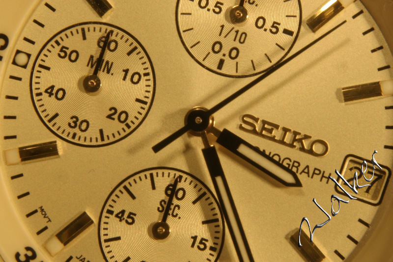 Gold Watch Face
Seiko Gold Watch Face taken using a +2 and +4 close up filter
Keywords: Seiko Gold Watch Face