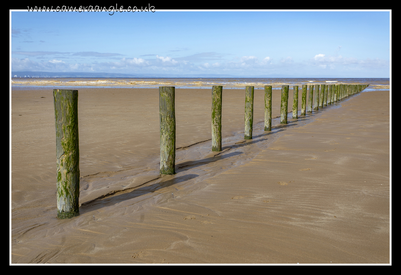 Groynes
Groynes or posts, not sure
Keywords: Groynes Posts Mendips Tour Breen Sands