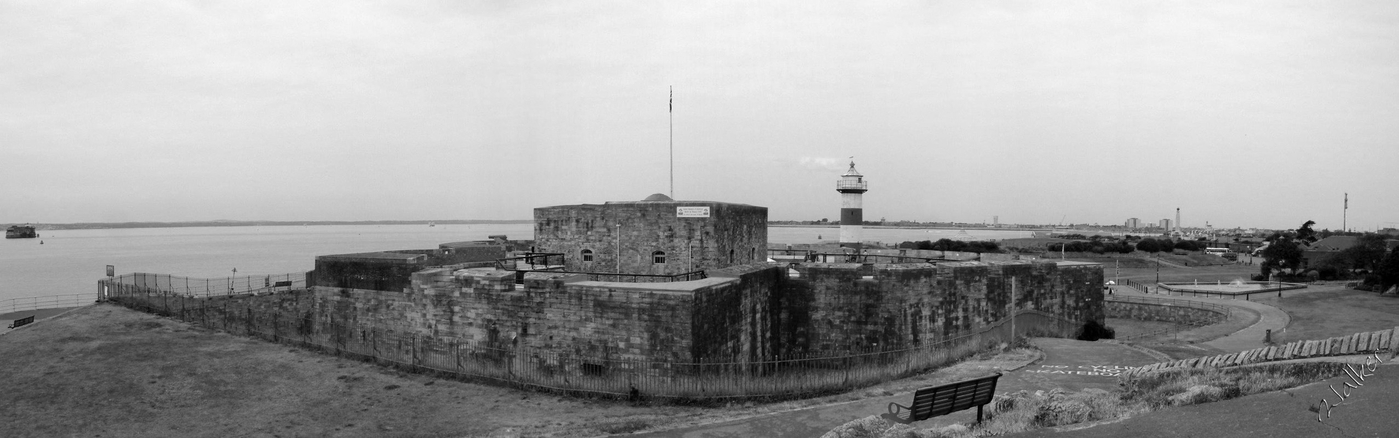 Southsea Castle
Southsea Castle viewed from southsea fort
Keywords: Southsea Castle