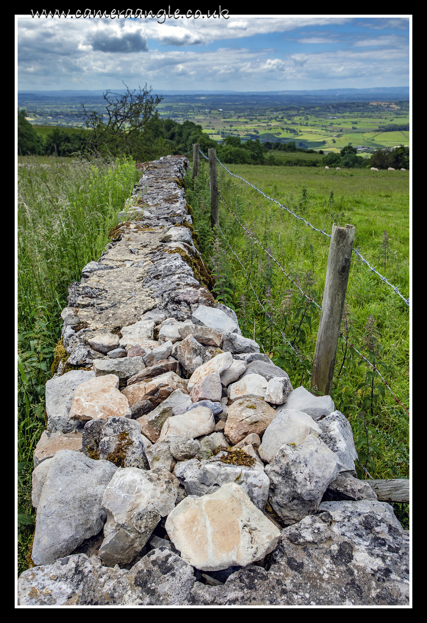 The Wall
Keywords: Wall Mendips Tour