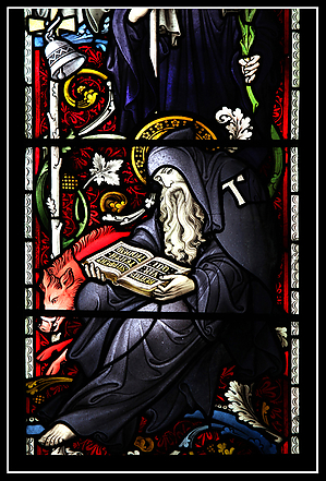 Arundel_Cathedral_Stained_Glass_Window_6.jpg