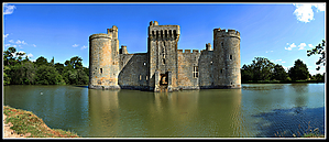 Bodium_Castle_Panorama.jpg