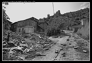 City_Below_Narikala_Fortress.jpg