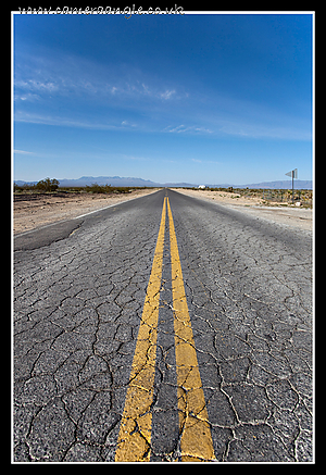 Filename=Death_Road.jpg
Filesize=757KiB
Dimensions=727x1060
Date added=Apr 22, 2010 Death_Road.jpg