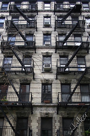 Filename=FireEscape.jpg
Filesize=157KiB
Dimensions=533x800
Date added=Nov 14, 2005 FireEscape.jpg