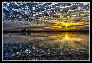 Filename=Hayling_Sunset_Wide.jpg
Filesize=1375KiB
Dimensions=1458x1000
Date added=Aug 09, 2018 Hayling_Sunset_Wide.jpg