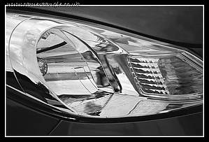 Filename=Headlamp.jpg
Filesize=444KiB
Dimensions=1060x719
Date added=Jun 24, 2010 Headlamp.jpg
