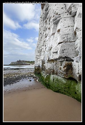 Kingsgate_Bay_Kent_Bay.jpg