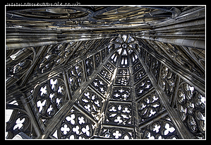 Koln_Cathedral_Spire.jpg