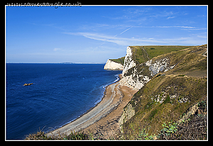 Filename=Lulworth_Cove_View.jpg
Filesize=833KiB
Dimensions=1060x727
Date added=Aug 25, 2016 Lulworth_Cove_View.jpg