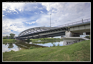 Most_Kotlarski_Bridge_on_the_Vistula_River_Krakow.jpg