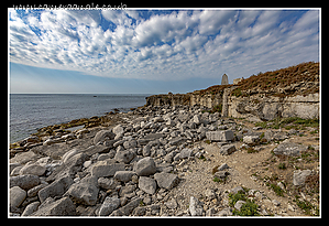 Filename=Portland_Bill_Rocks.jpg
Filesize=859KiB
Dimensions=1060x727
Date added=Jul 27, 2018 Portland_Bill_Rocks.jpg