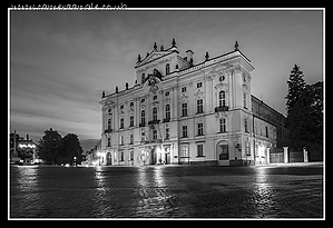 Prague_Castle_Building.jpg