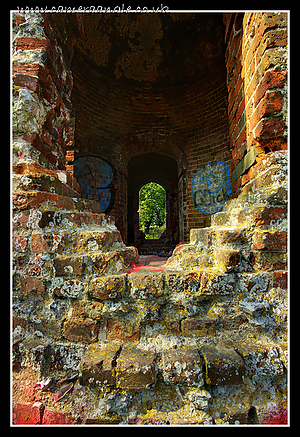 Filename=Racton_Folly.jpg
Filesize=1145KiB
Dimensions=727x1060
Date added=Apr 18, 2011 Racton_Folly.jpg