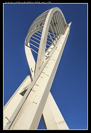 Spinnaker_Tower_01.jpg