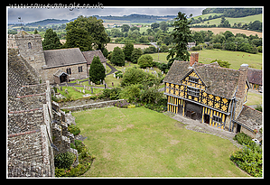 Stokesay_Castle_View.jpg