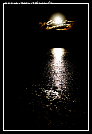 Filename=Sunset~4.jpg
Filesize=327KiB
Dimensions=727x1060
Date added=Sep 08, 2013 Sunset~4.jpg